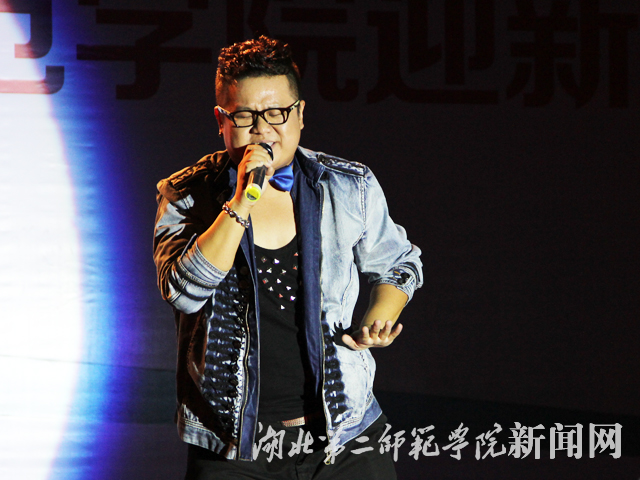 9.李大维歌曲独唱《狂享爱》.jpg