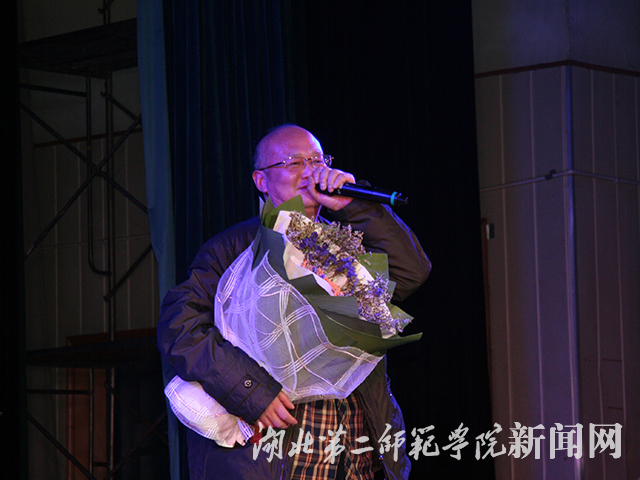2.老师独唱.jpg