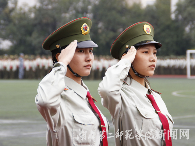 1.军训标兵.jpg