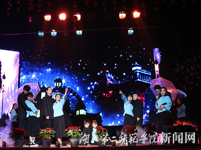 5.舞蹈《毕业季》.JPG