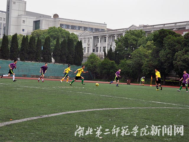 7、攻与守的对擂.jpg