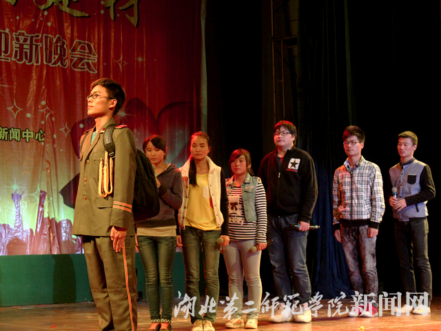 12.话剧《与青春有关的日子》.jpg
