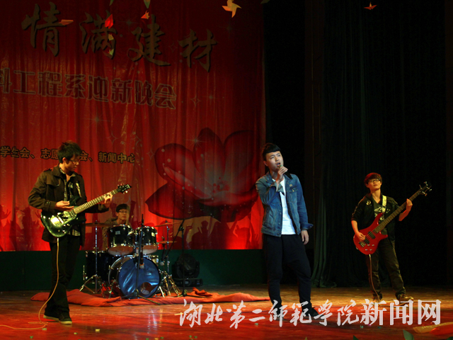 9.传奇音乐社《突然好想你》.jpg