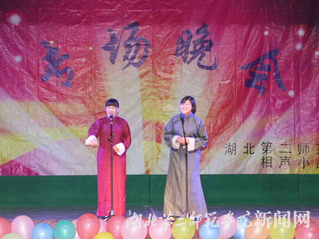 8.新解四大名著.jpg