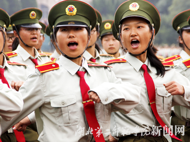 2.飒爽英姿.jpg