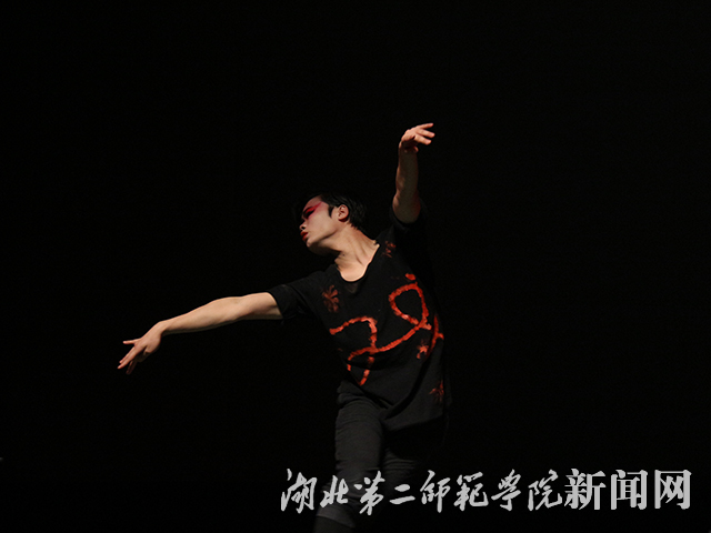 15.独舞《离别》.jpg