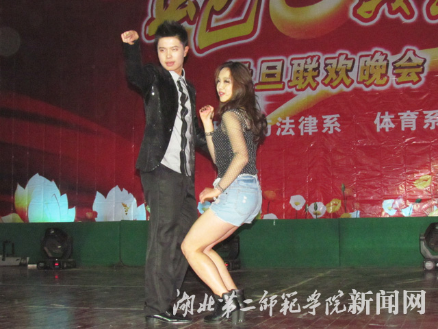 4.《为你而疯》.jpg