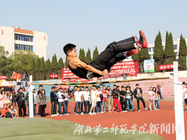 5.男子跳高.jpg
