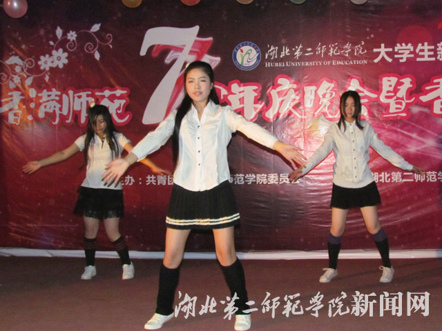 1.舞蹈《千本樱》.jpg