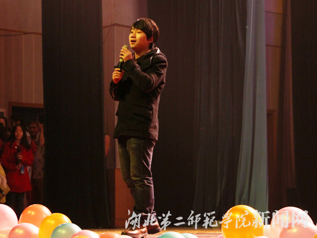6.脱口秀《小周梦话》.JPG