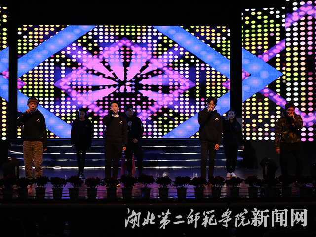 11.E.T.+平凡之路.jpg