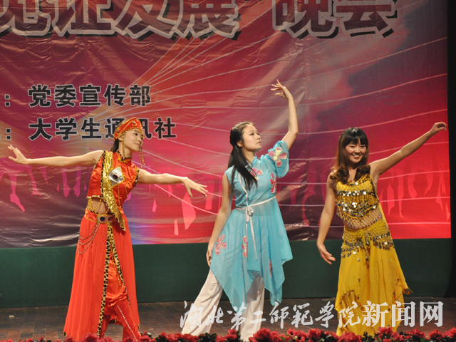 5.舞蹈串烧.jpg