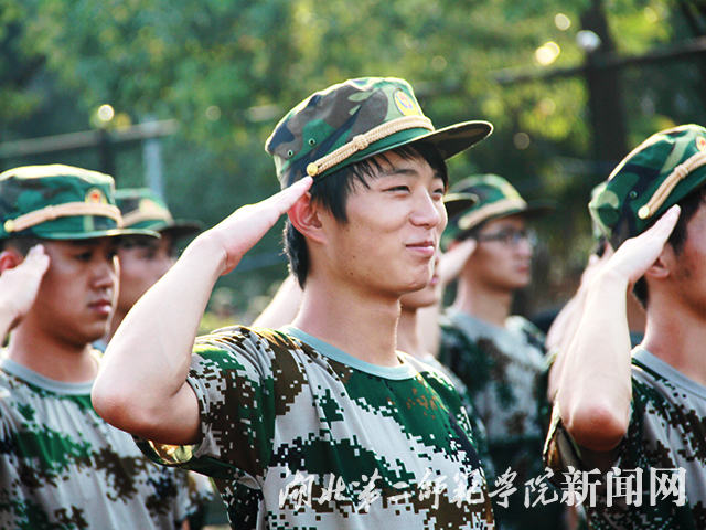 9.我是一个兵.jpg