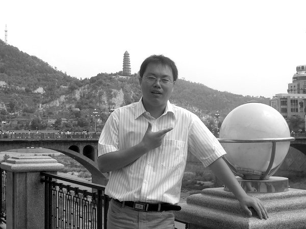 刘锐：用真诚拉近心的距离.jpg