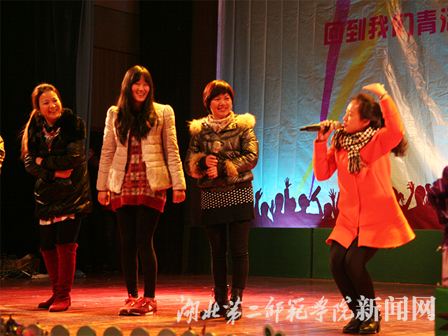 6、老师游戏环节.jpg