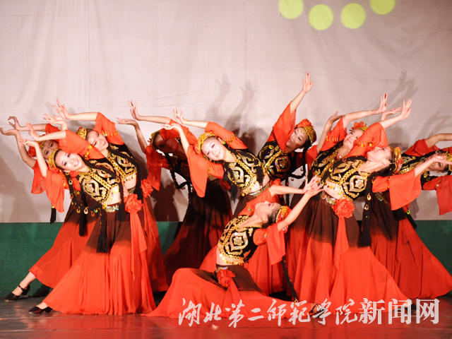 7.《花儿为什么这样红》.jpg