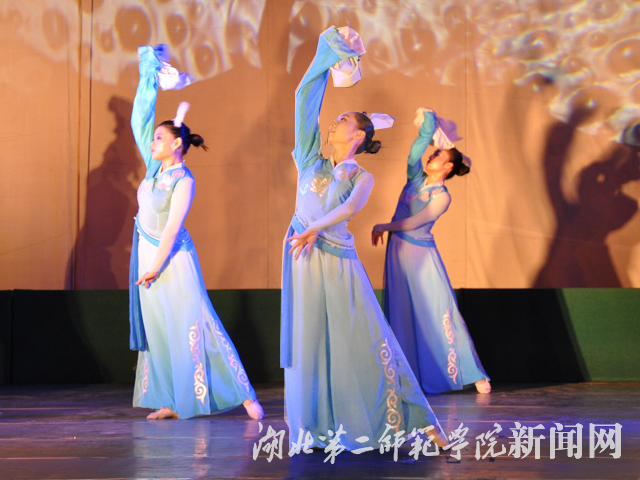 2.《水起》.jpg