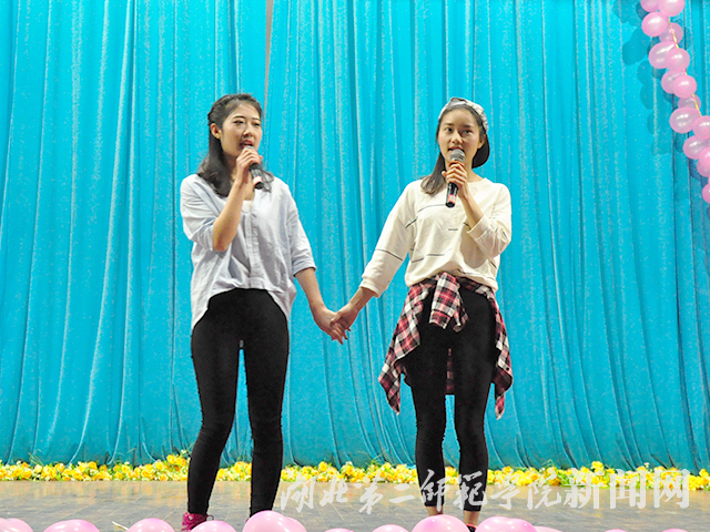 9.教科院方艺麟演唱.jpg