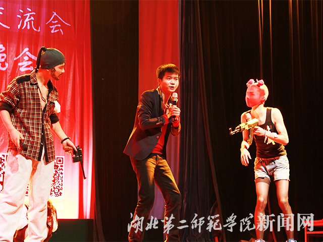 7.Fancy戏剧社话剧表演《乌龙山伯爵》.jpg