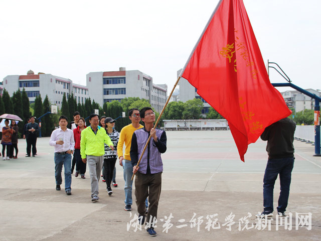 3.数学与统计学院参赛队.jpg