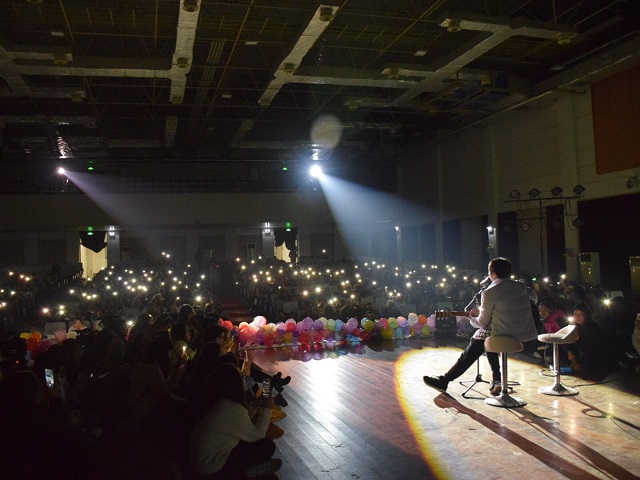 二部 田恒 《一曲《雪人》催泪花》1.doc