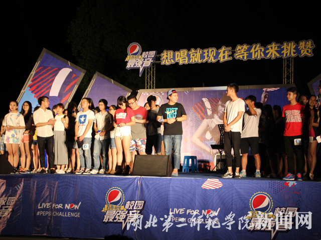 7.大众评审团投票进行时.jpg