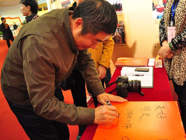 刘言摄1.jpg