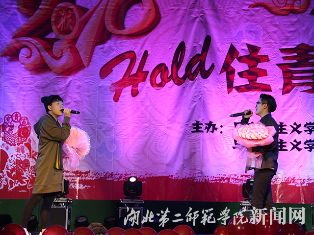 10.歌曲《阿卡贝尔》.jpg